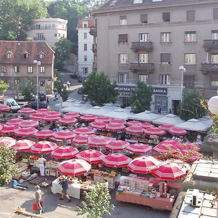 Guest House Ilicki Plac Загреб Екстериор снимка
