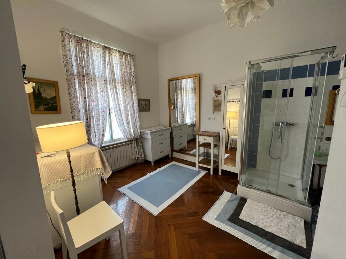 Guest House Ilicki Plac Загреб Екстериор снимка